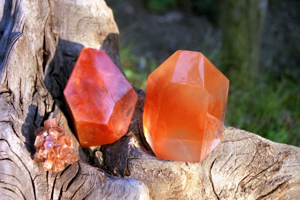 Karneol online: Sicher bestellen bei CrystalScents