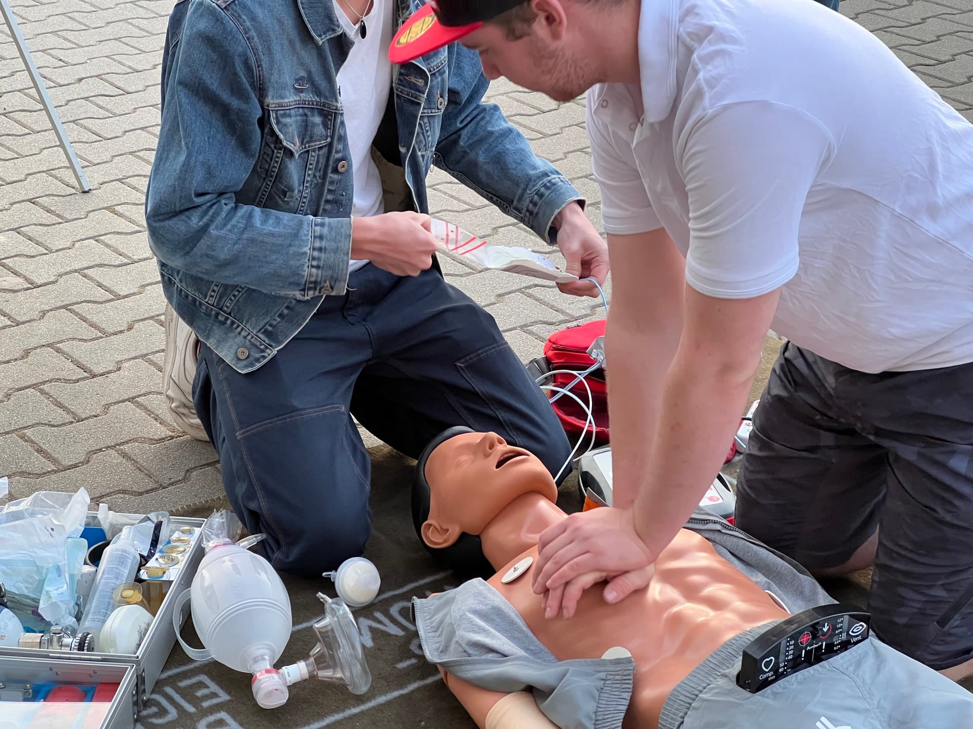 Erste-Hilfe Kurs München: Wissen, das Leben rettet