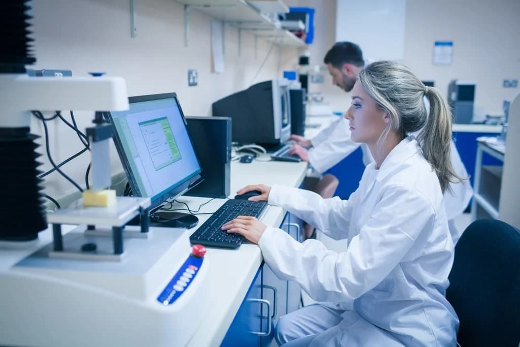 LIS: Verbesserung der Patientenergebnisse durch digitale Systeme