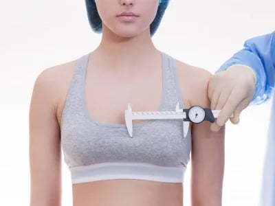Wie Sie sich auf Ihre Brustvergrößerung mit Straffung vorbereiten können