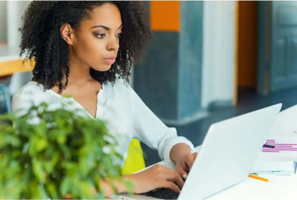 Work-Life-Balance: Wie Sie Arbeit von zu Hause und Familie in Einklang bringen