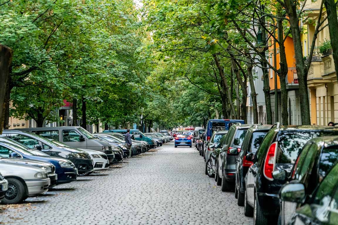 Halteverbot Berlin beantragen: Schritt-für-Schritt-Anleitung zur Genehmigung